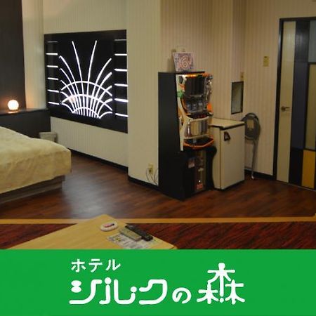 Hotel Silk No Mori (Adults Only) Tosu Buitenkant foto