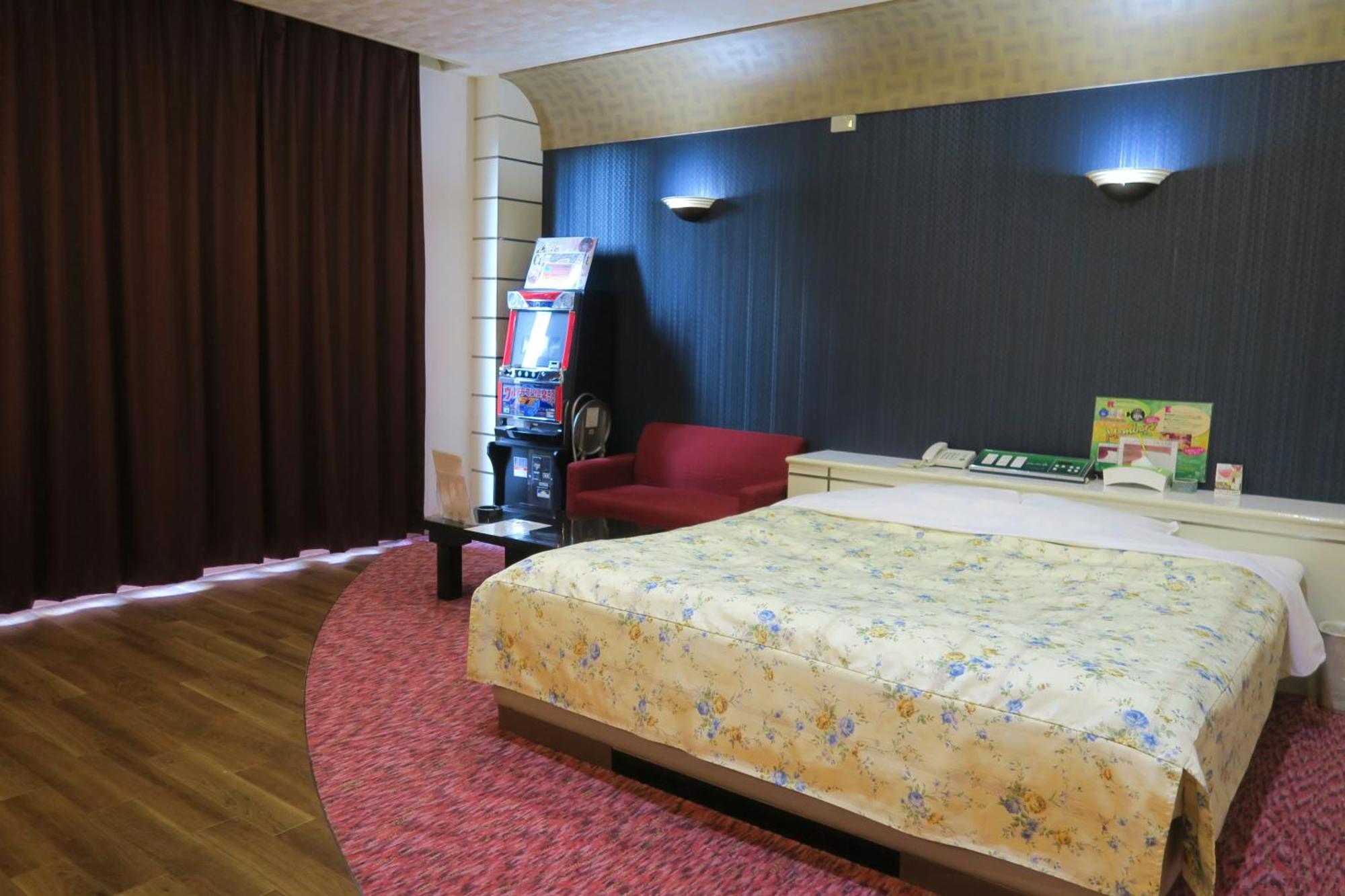 Hotel Silk No Mori (Adults Only) Tosu Buitenkant foto